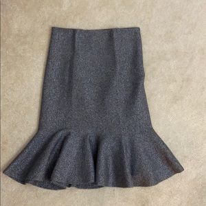 Egoist trumpet skirt. S
